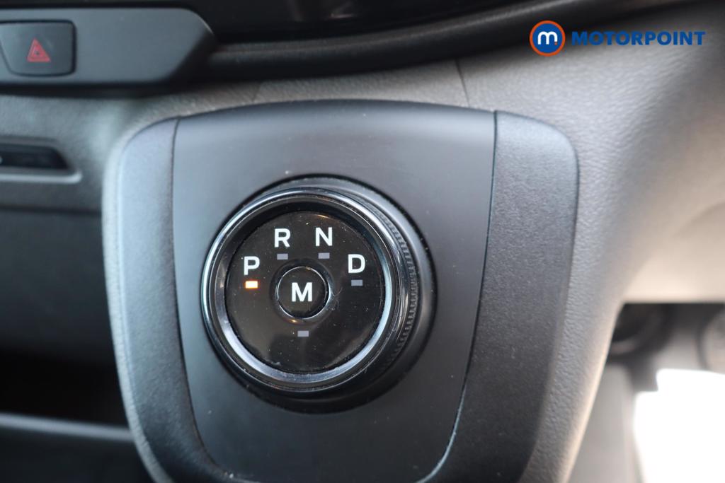 Ford Transit Limited Automatic Diesel Medium Roof Van - Stock Number (1614675) - 15th supplementary image