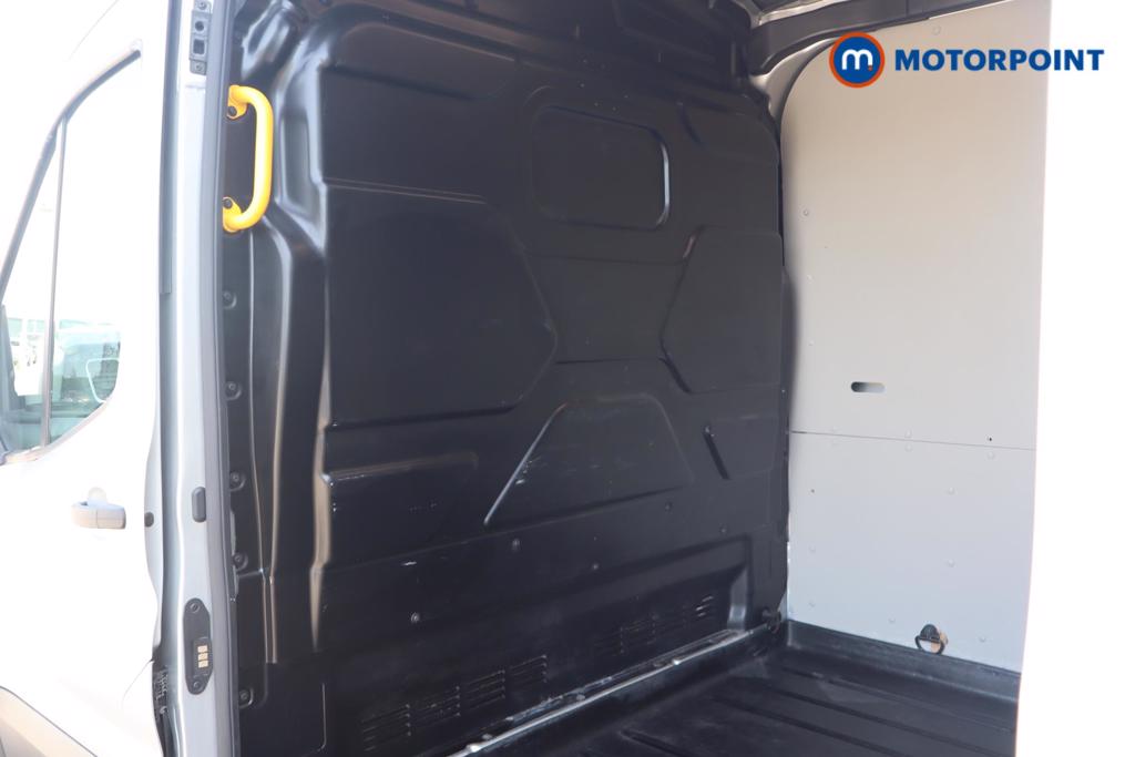 Ford Transit Limited Automatic Diesel Medium Roof Van - Stock Number (1614675) - 21st supplementary image