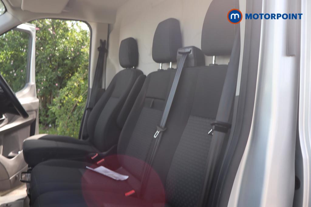 Ford Transit Limited Automatic Diesel Medium Roof Van - Stock Number (1614675) - 22nd supplementary image