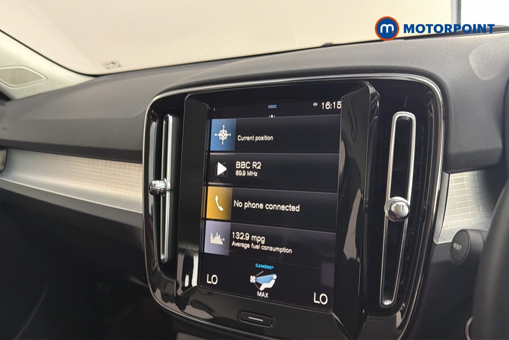 Volvo Xc40 Momentum Manual Petrol SUV - Stock Number (1623208) - 9th supplementary image