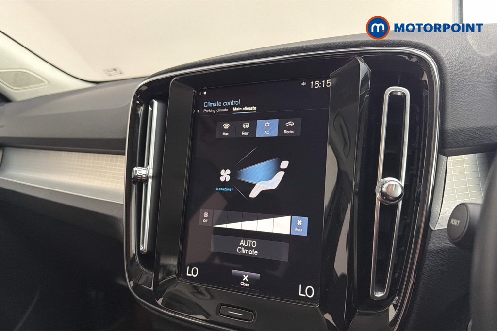 Volvo Xc40 Momentum Manual Petrol SUV - Stock Number (1623208) - 12th supplementary image
