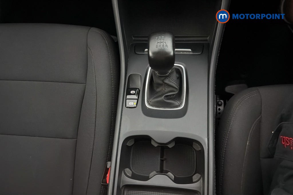 Volvo Xc40 Momentum Manual Petrol SUV - Stock Number (1623208) - 15th supplementary image