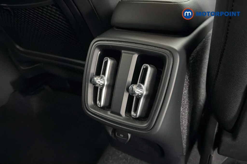 Volvo Xc40 Momentum Manual Petrol SUV - Stock Number (1623208) - 30th supplementary image