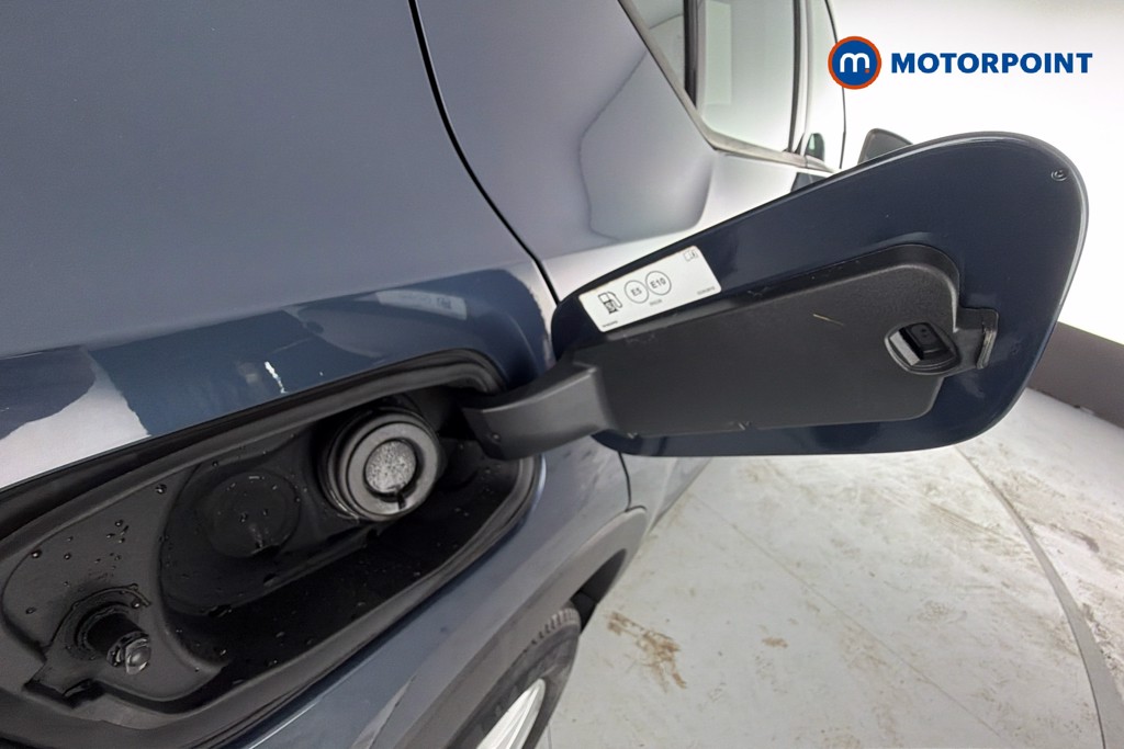Volvo Xc40 Momentum Manual Petrol SUV - Stock Number (1623208) - 41st supplementary image