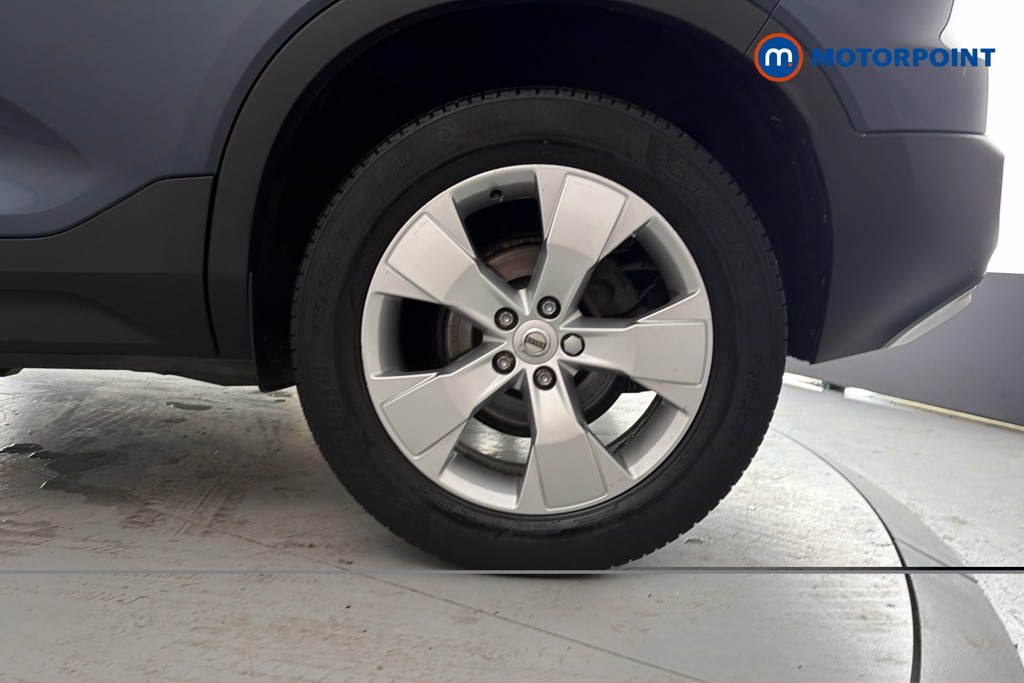 Volvo Xc40 Momentum Manual Petrol SUV - Stock Number (1623208) - 48th supplementary image