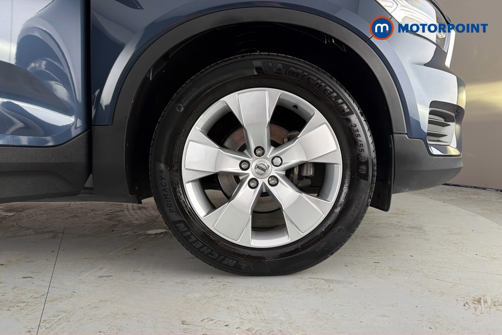 Volvo Xc40 Momentum Manual Petrol SUV - Stock Number (1623208) - 50th supplementary image