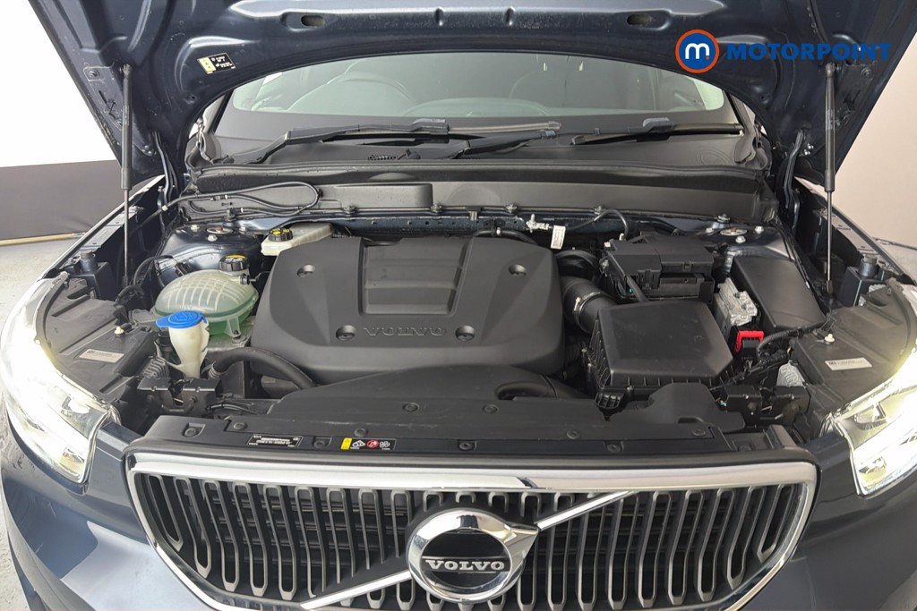 Volvo Xc40 Momentum Manual Petrol SUV - Stock Number (1623208) - 51st supplementary image