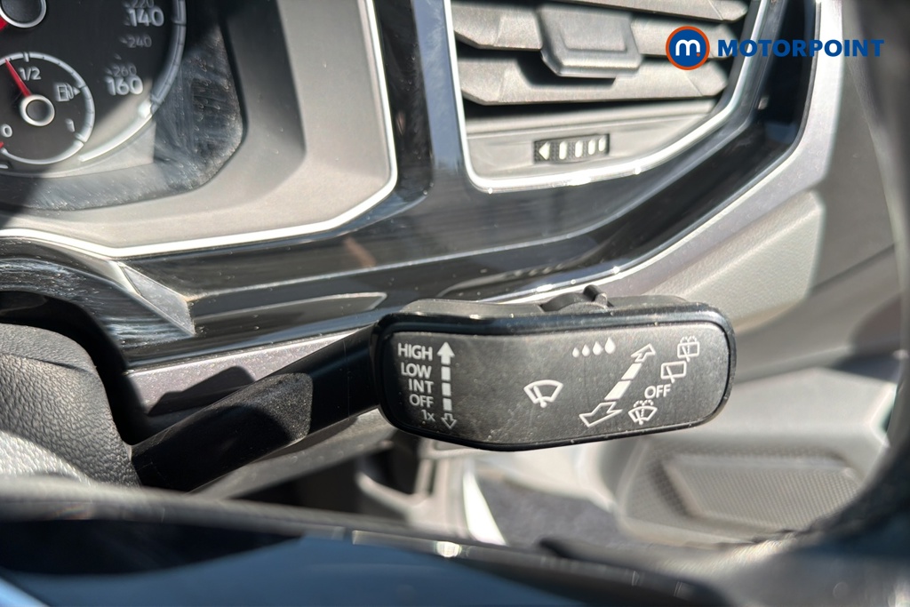 Volkswagen Polo SEL Automatic Petrol Hatchback - Stock Number (1623392) - 6th supplementary image