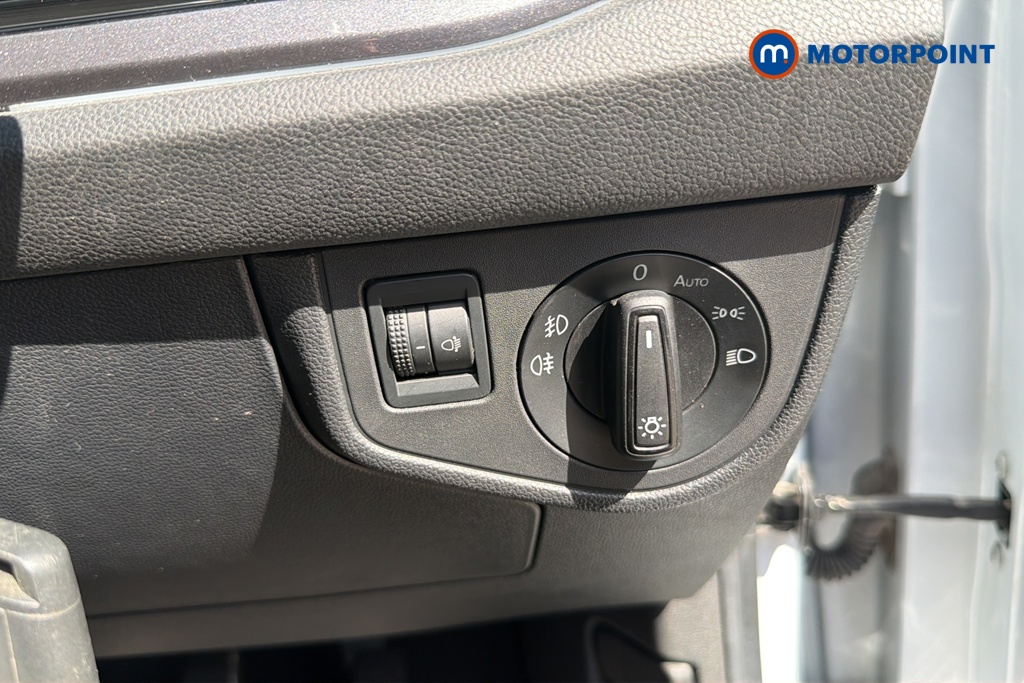 Volkswagen Polo SEL Automatic Petrol Hatchback - Stock Number (1623392) - 11th supplementary image