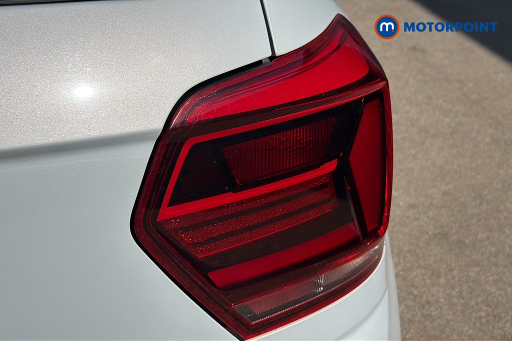 Volkswagen Polo SEL Automatic Petrol Hatchback - Stock Number (1623392) - 36th supplementary image