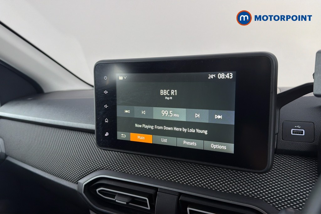 Dacia Sandero Expression Manual Petrol Hatchback - Stock Number (1625420) - 9th supplementary image