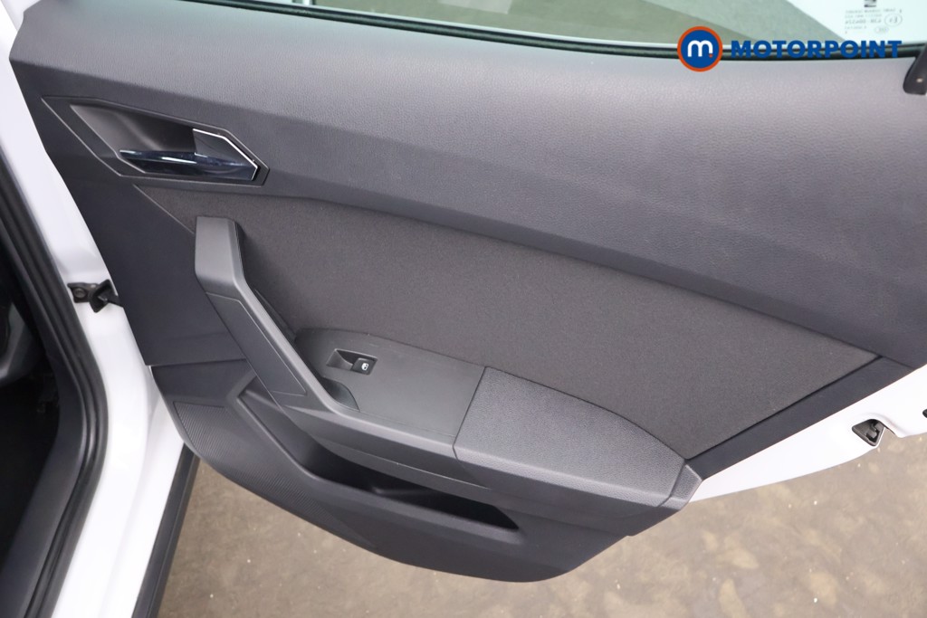 Seat Arona FR Automatic Petrol SUV - Stock Number (1626009) - 17th supplementary image