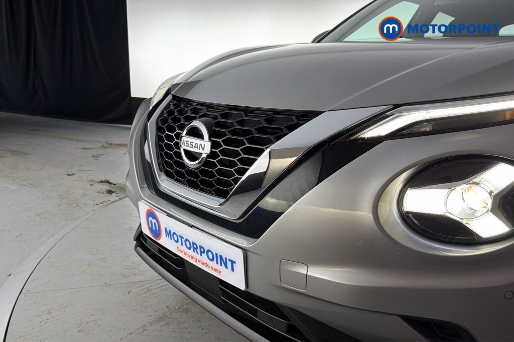 Nissan Juke N-Connecta Manual Petrol SUV - Stock Number (1630602) - 45th supplementary image