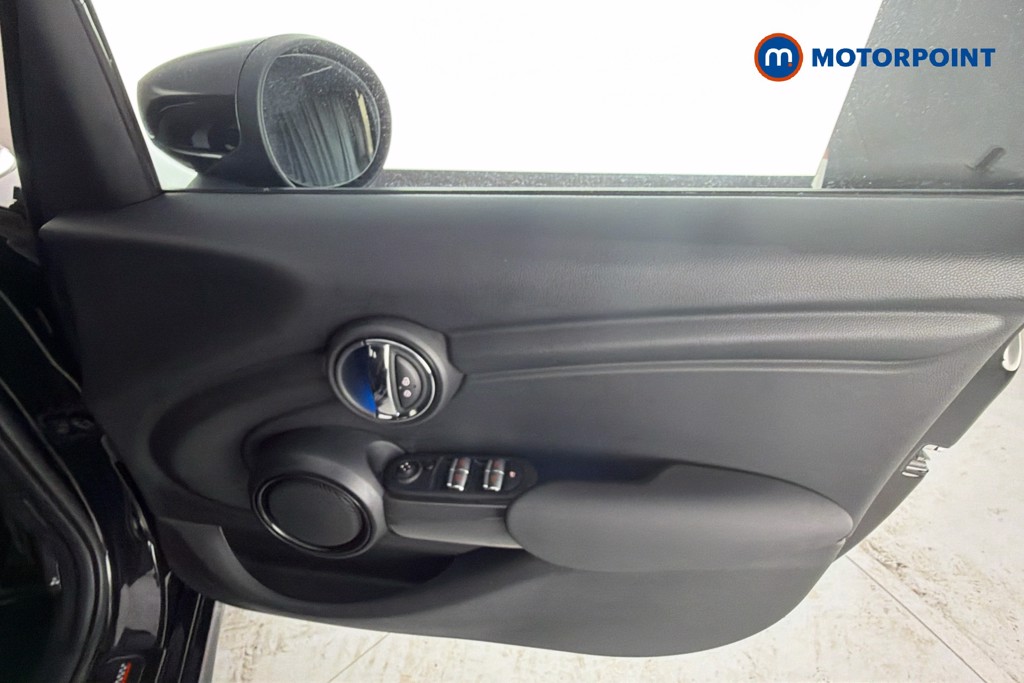 Mini Hatchback Cooper Sport Manual Petrol Hatchback - Stock Number (1636266) - 19th supplementary image