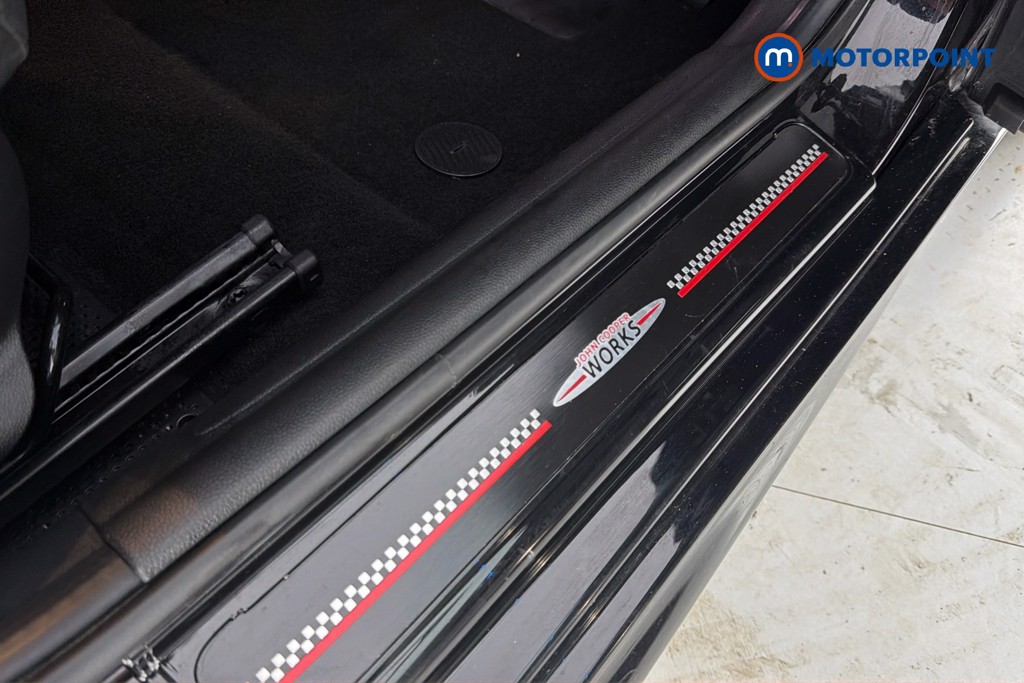 Mini Hatchback Cooper Sport Manual Petrol Hatchback - Stock Number (1636266) - 27th supplementary image