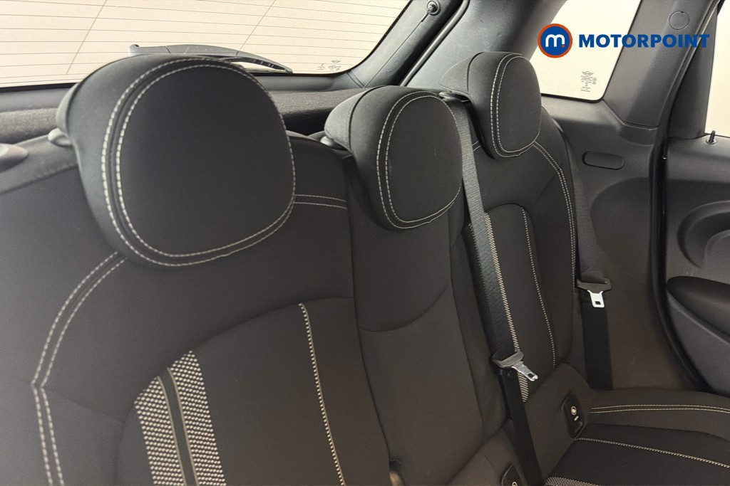 Mini Hatchback Cooper Sport Manual Petrol Hatchback - Stock Number (1636266) - 28th supplementary image