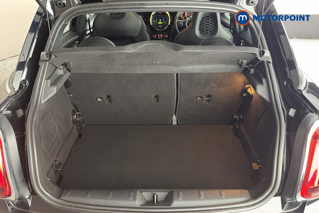 Mini Hatchback Cooper Sport Manual Petrol Hatchback - Stock Number (1636266) - 33rd supplementary image