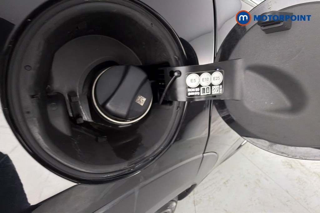 Mini Hatchback Cooper Sport Manual Petrol Hatchback - Stock Number (1636266) - 41st supplementary image