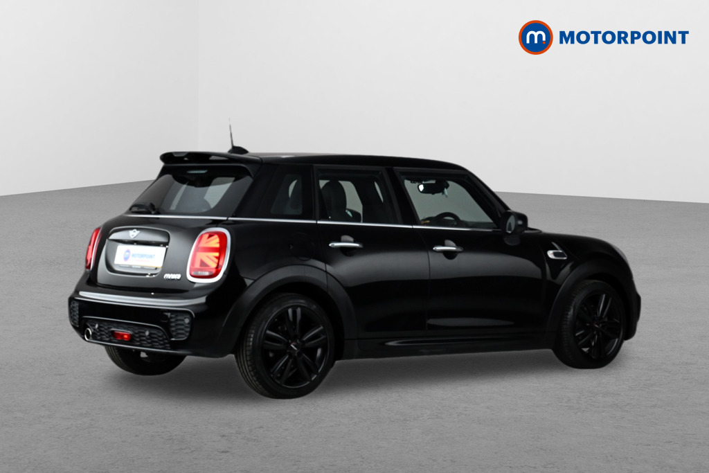 Mini Hatchback Cooper Sport Manual Petrol Hatchback - Stock Number (1636266) - Drivers side rear corner