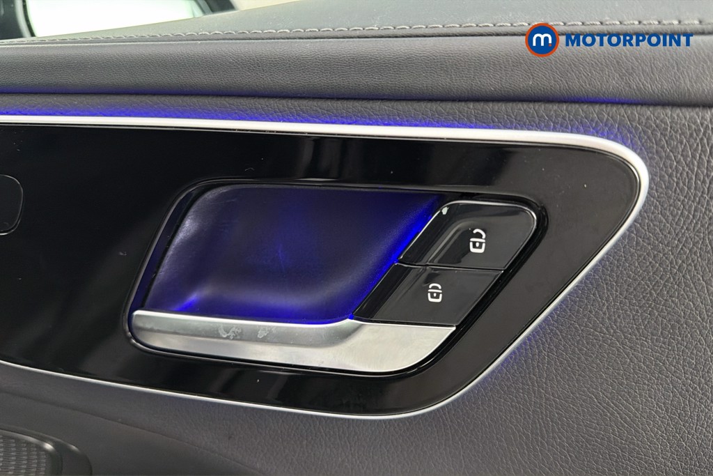 Mercedes-Benz C Class Amg Line Automatic Petrol Estate - Stock Number (1637136) - 42nd supplementary image