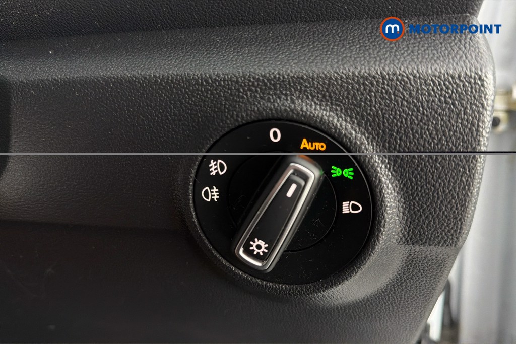 Volkswagen T-Roc R-Line Automatic Petrol SUV - Stock Number (1637265) - 18th supplementary image