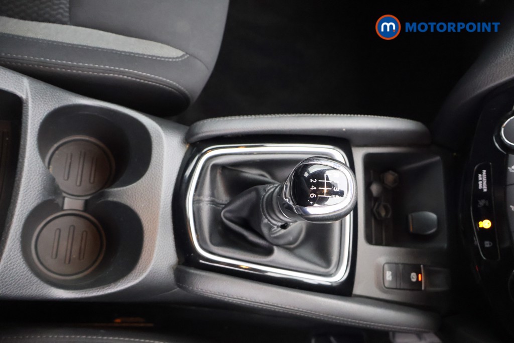 Nissan Qashqai Acenta Premium Manual Petrol SUV - Stock Number (1637957) - 13th supplementary image