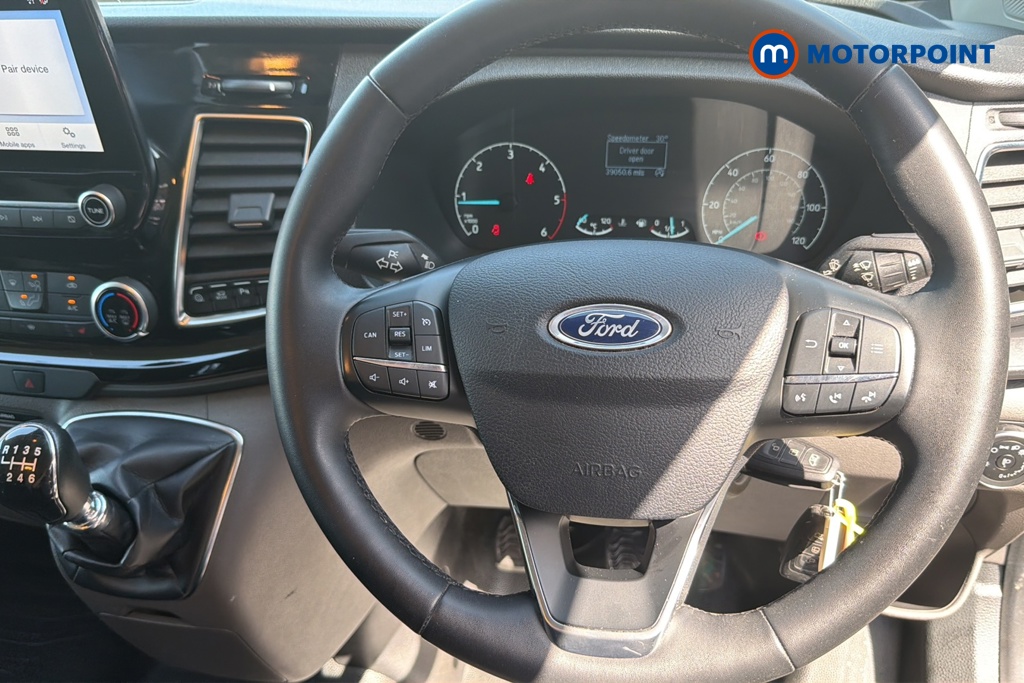 Ford Transit Custom Limited Manual Diesel Panel Van - Stock Number (1638468) - 2nd supplementary image