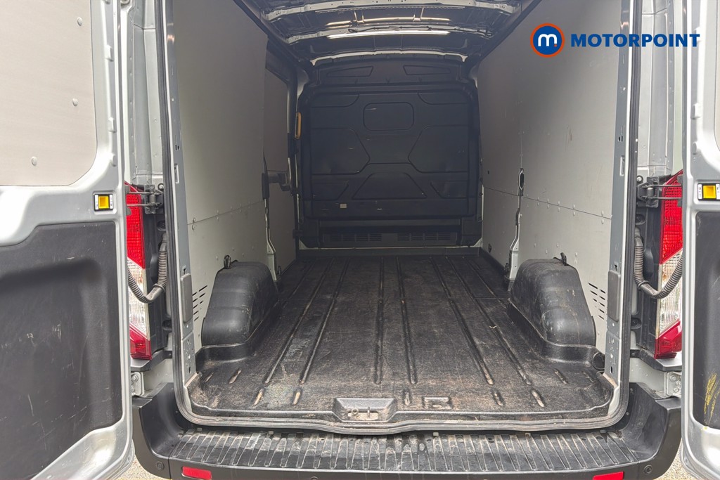 Ford Transit Limited Automatic Diesel Medium Roof Van - Stock Number (1639442) - 33rd supplementary image