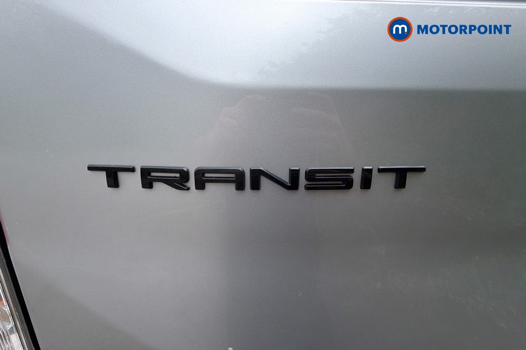 Ford Transit Limited Automatic Diesel Medium Roof Van - Stock Number (1639442) - 37th supplementary image