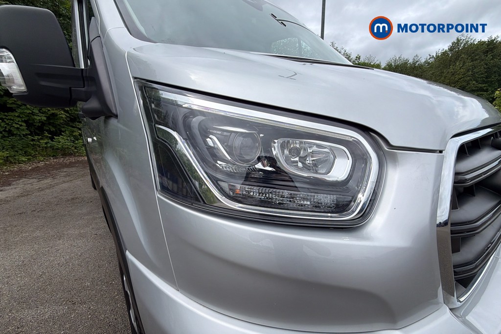 Ford Transit Limited Automatic Diesel Medium Roof Van - Stock Number (1639442) - 44th supplementary image