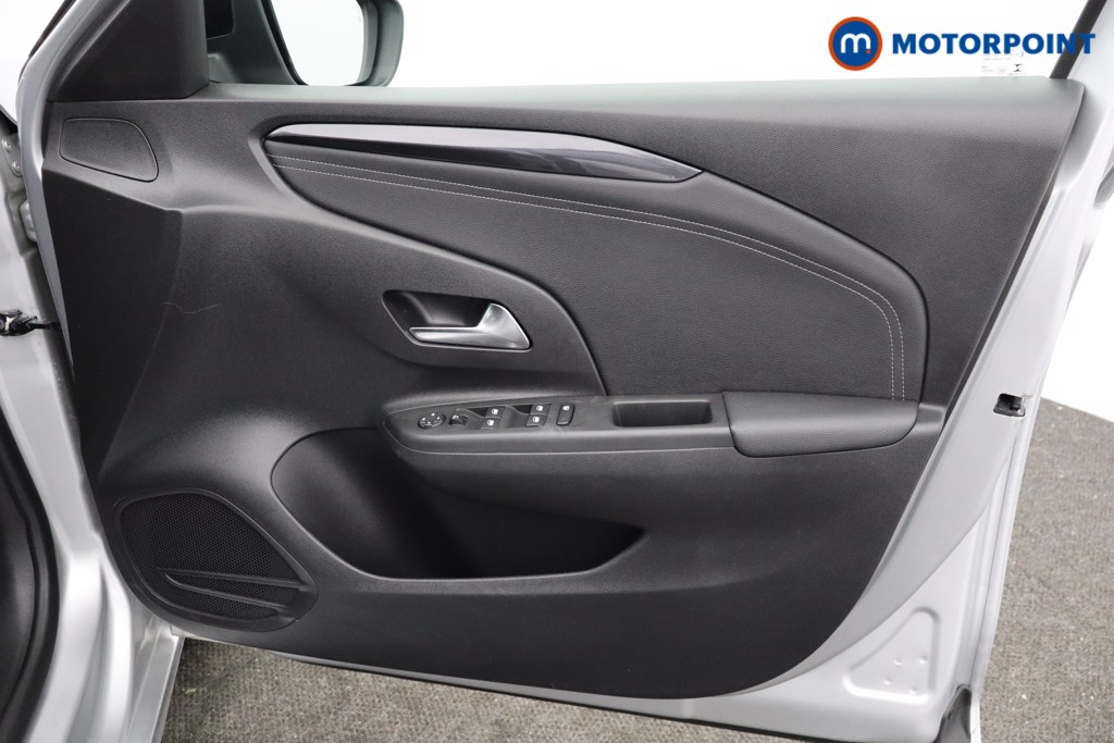 Vauxhall Corsa Elite Edition Manual Petrol Hatchback - Stock Number (1640115) - 2nd supplementary image