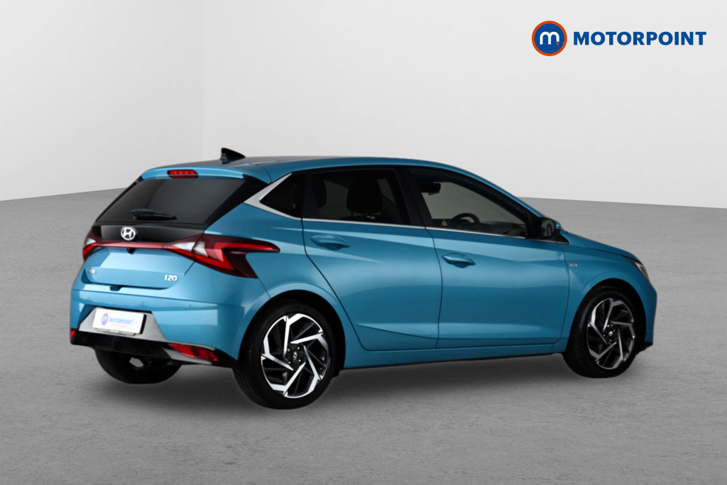 Hyundai I20 Premium Automatic Petrol Hatchback - Stock Number (1640501) - Drivers side rear corner