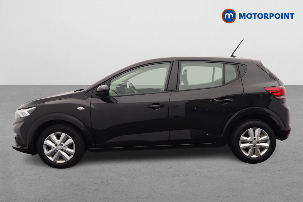 Dacia Sandero Expression Manual Petrol Hatchback - Stock Number (1641194) - Passenger side