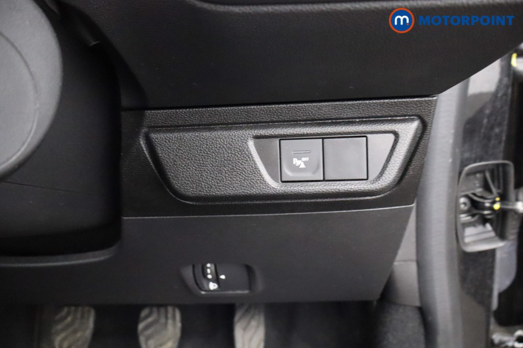 Dacia Sandero Expression Manual Petrol Hatchback - Stock Number (1641195) - 11th supplementary image