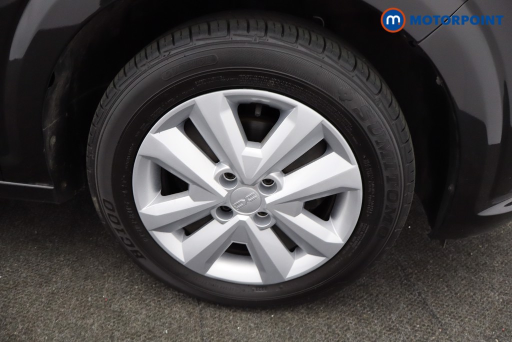 Dacia Sandero Expression Manual Petrol Hatchback - Stock Number (1641195) - 18th supplementary image