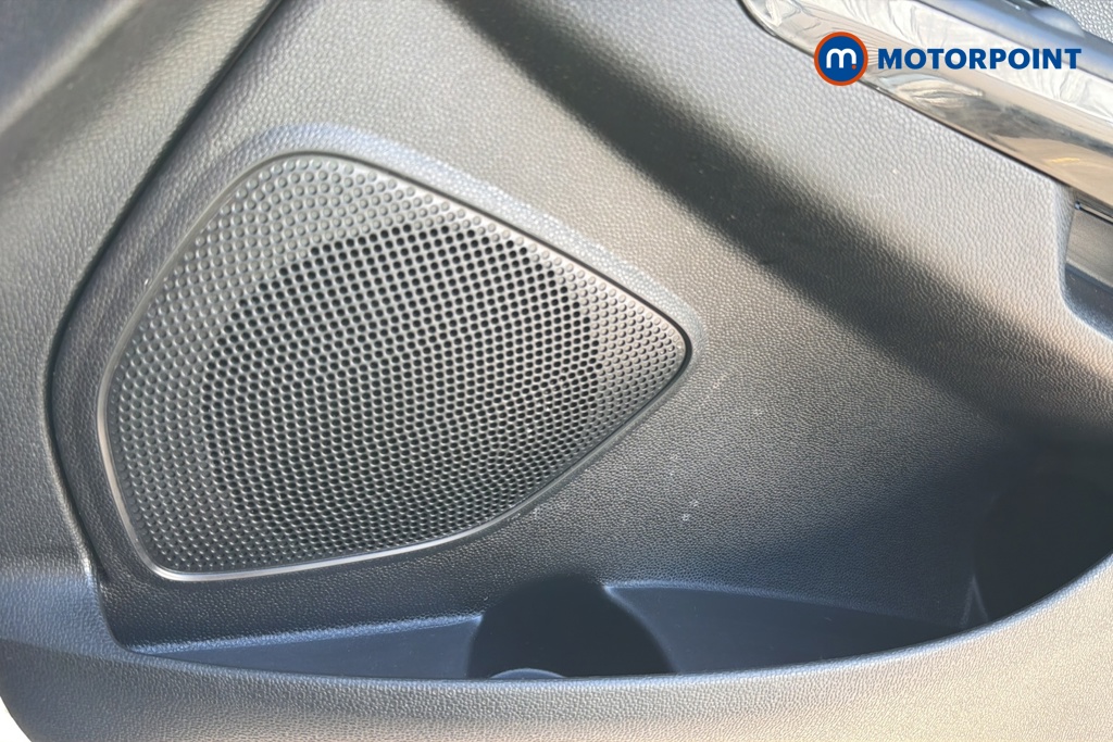 Ford Ecosport Titanium Manual Petrol SUV - Stock Number (1642350) - 21st supplementary image
