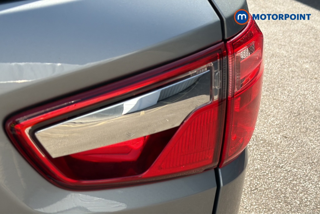 Ford Ecosport Titanium Manual Petrol SUV - Stock Number (1642350) - 36th supplementary image