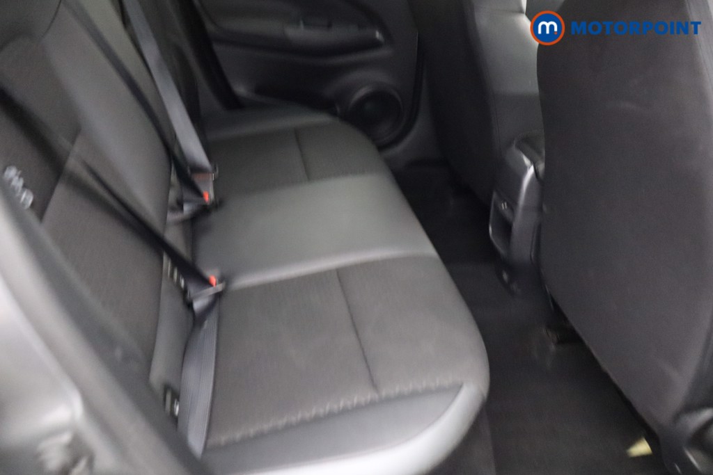 Nissan Juke N-Connecta Manual Petrol SUV - Stock Number (1642361) - 9th supplementary image