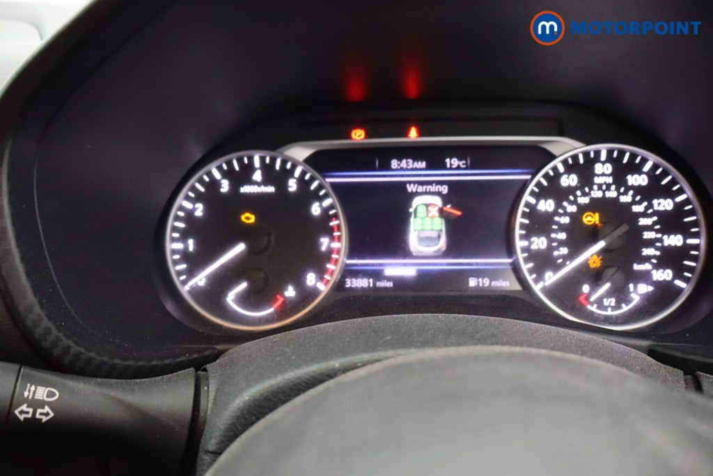 Nissan Juke N-Connecta Manual Petrol SUV - Stock Number (1642361) - 19th supplementary image