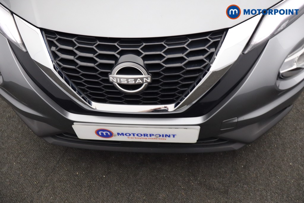 Nissan Juke N-Connecta Manual Petrol SUV - Stock Number (1642361) - 27th supplementary image