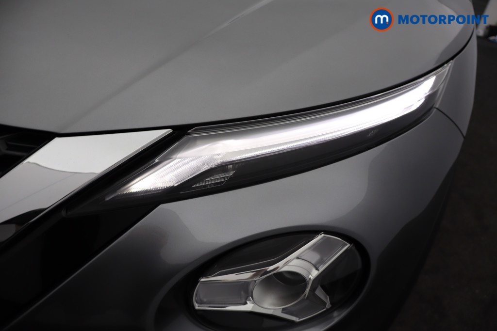 Nissan Juke N-Connecta Manual Petrol SUV - Stock Number (1642361) - 28th supplementary image