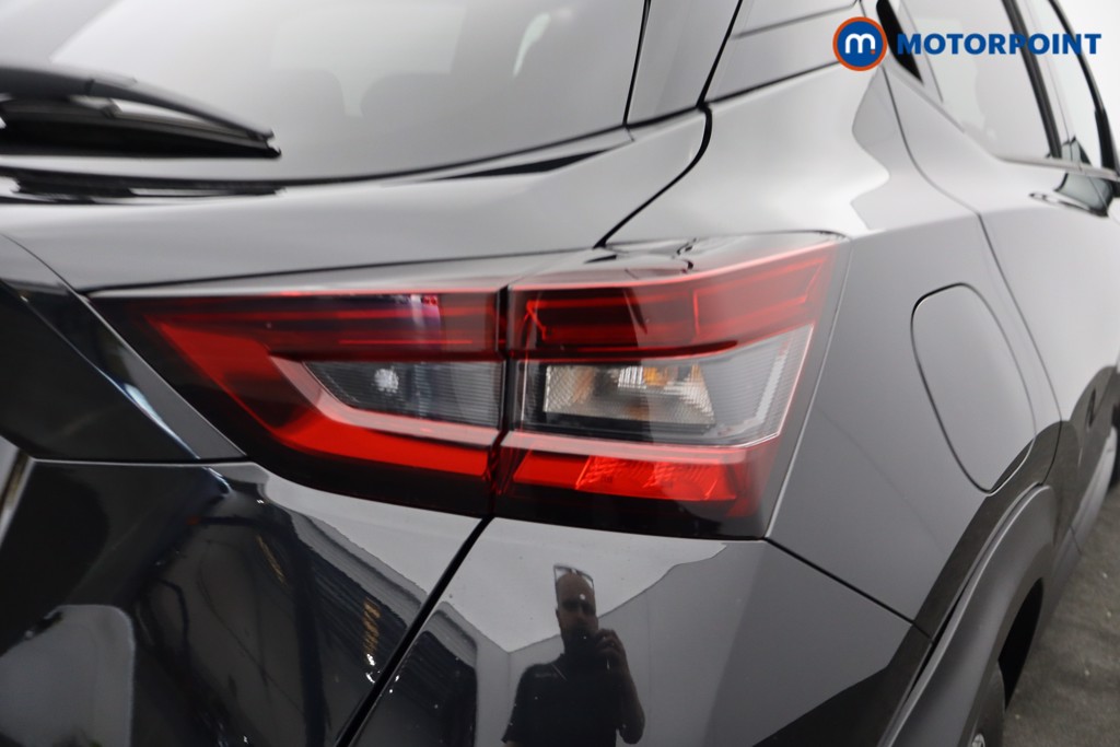 Nissan Juke N-Connecta Manual Petrol SUV - Stock Number (1642392) - 3rd supplementary image