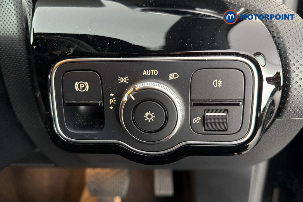 Mercedes-Benz A Class Sport Automatic Petrol Hatchback - Stock Number (1642992) - 18th supplementary image