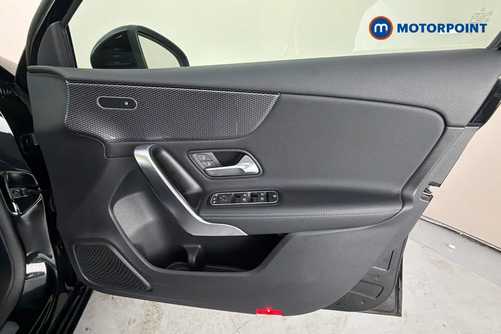 Mercedes-Benz A Class Sport Automatic Petrol Hatchback - Stock Number (1642992) - 19th supplementary image