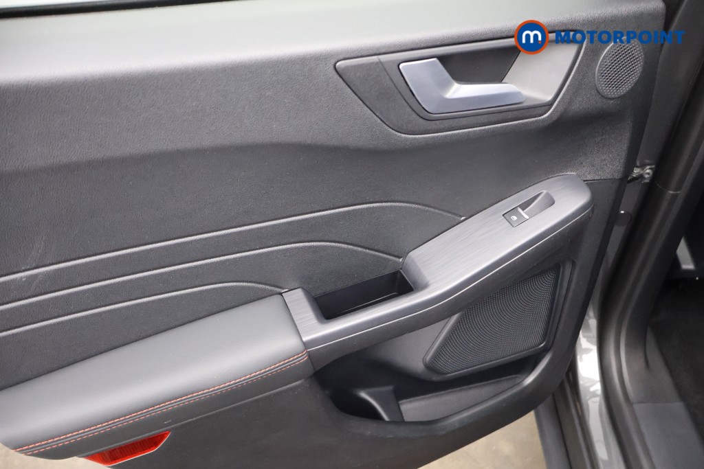 Ford Kuga St-Line Automatic Petrol-Electric Hybrid SUV - Stock Number (1643241) - 20th supplementary image