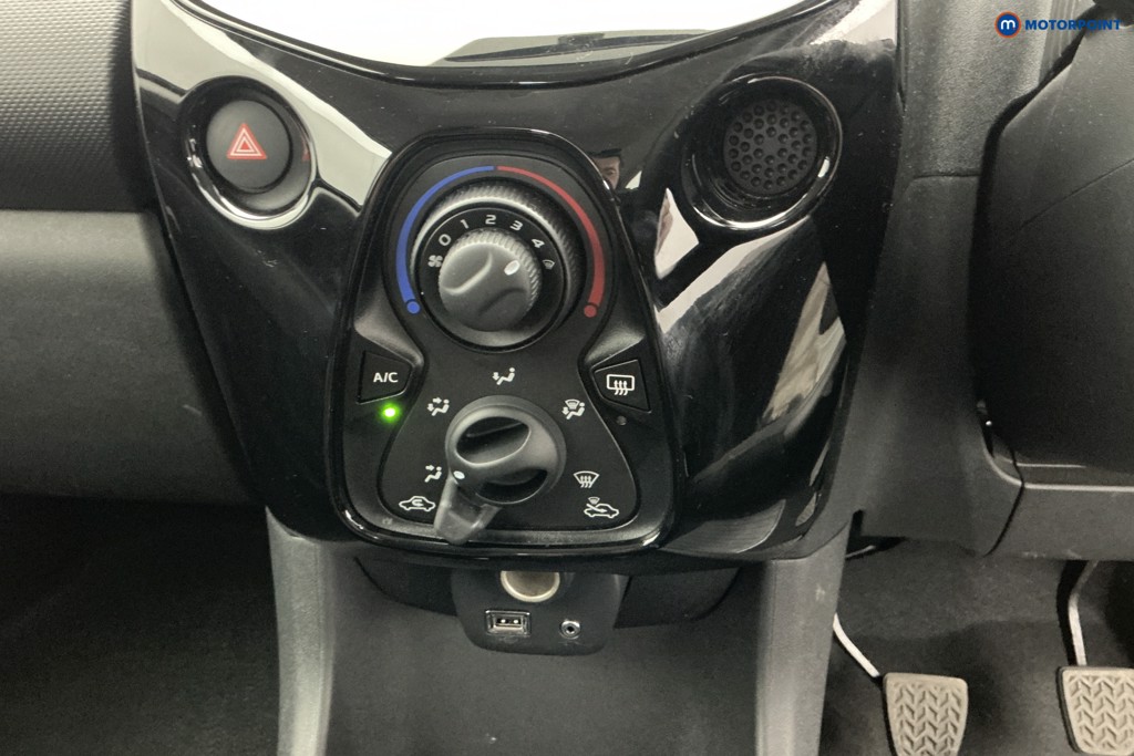 Citroen C1 Feel Manual Petrol Hatchback - Stock Number (1643519) - 14th supplementary image
