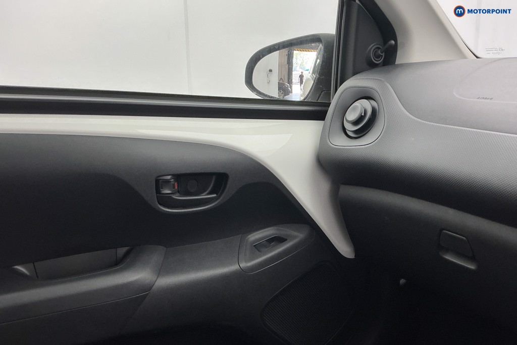 Citroen C1 Feel Manual Petrol Hatchback - Stock Number (1643519) - 16th supplementary image