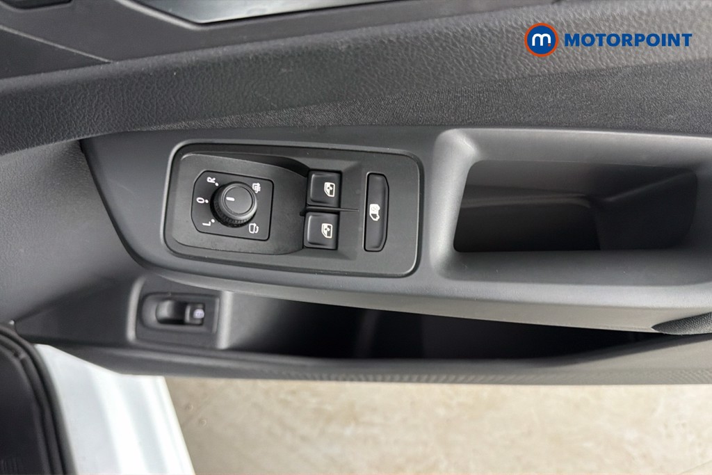 Ford Transit Connect Limited Automatic Petrol Plug-In Hybrid Panel Van - Stock Number (1643771) - 20th supplementary image