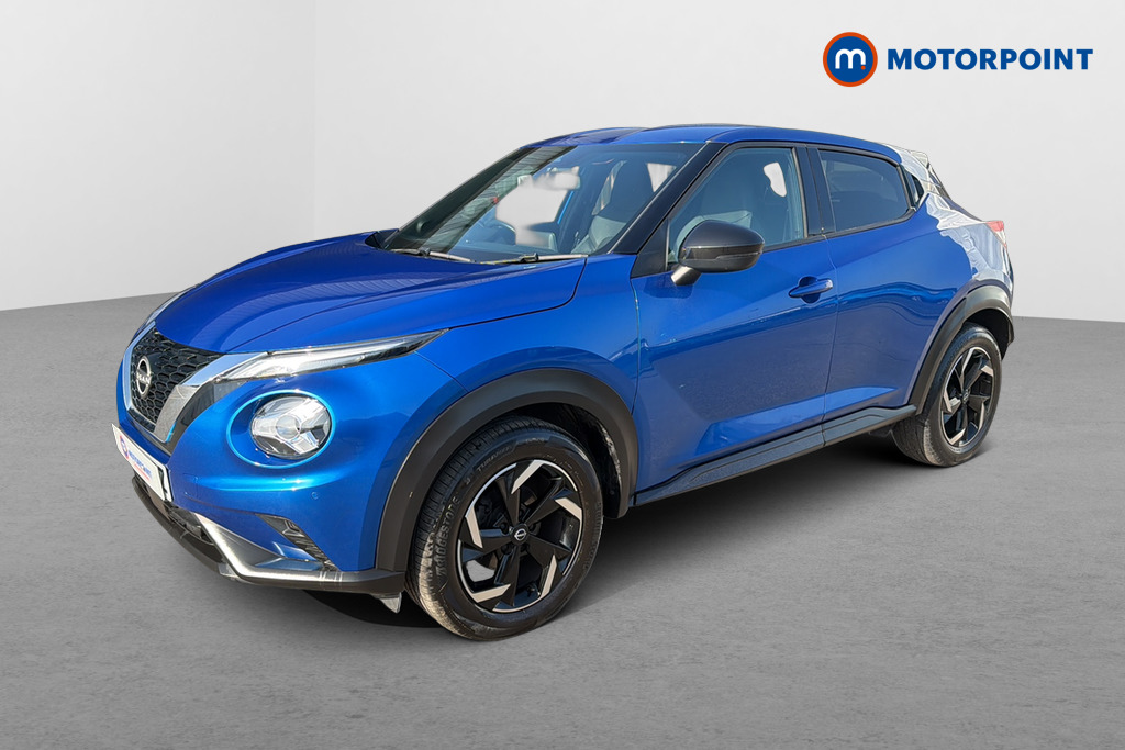 Nissan Juke N-Connecta Automatic Petrol SUV - Stock Number (1643954) - Passenger side front corner