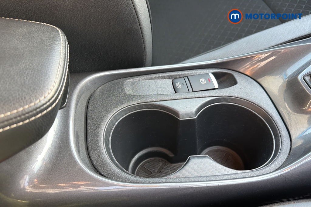 Nissan Juke N-Connecta Automatic Petrol SUV - Stock Number (1643954) - 16th supplementary image